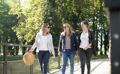 Entre amies - Bischwiller ©Cyrille Fleckinger Entre amies - Bischwiller ©Cyrille Fleckinger